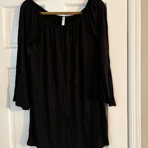 Chic Women's Black Blouse